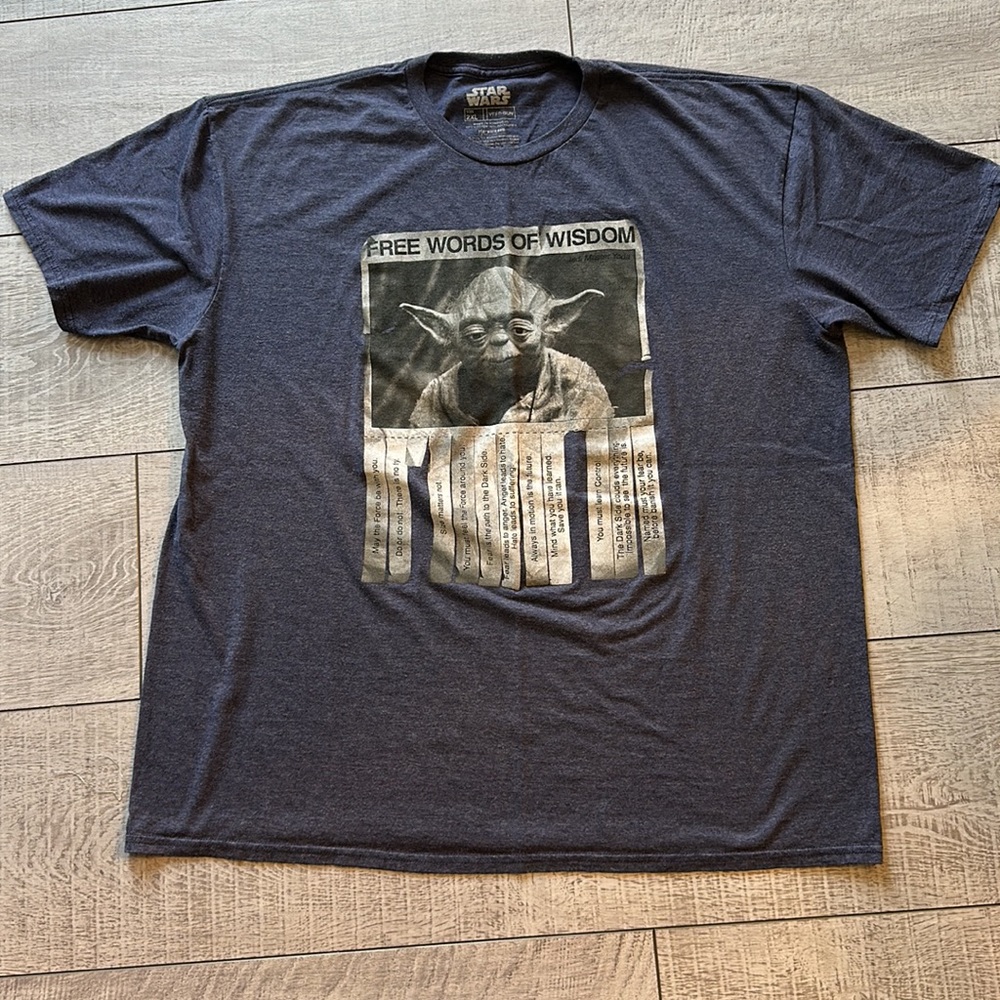 Star Wars Graphic Top - Picture 3 of 5